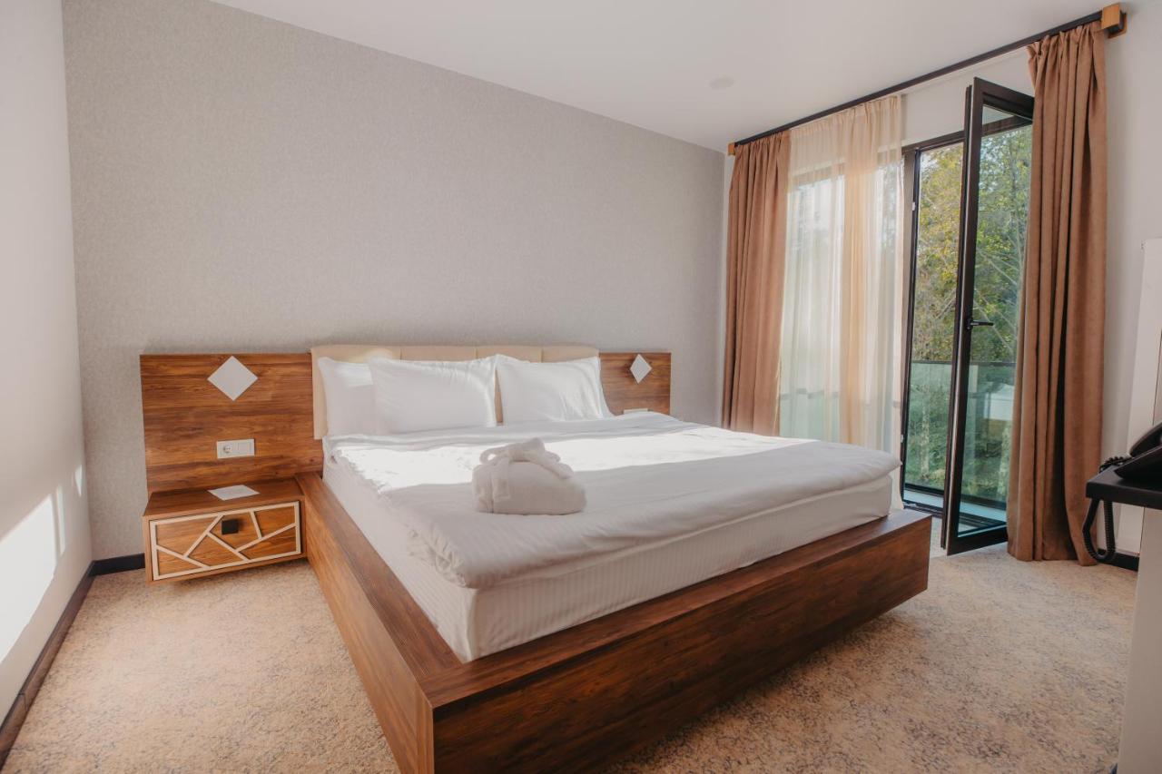 Capo Verde Hotel Батумі Екстер'єр фото