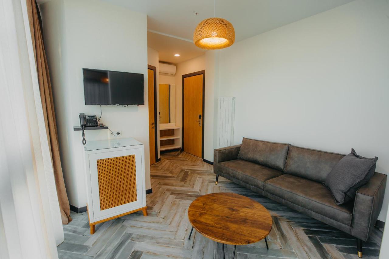 Capo Verde Hotel Батумі Екстер'єр фото