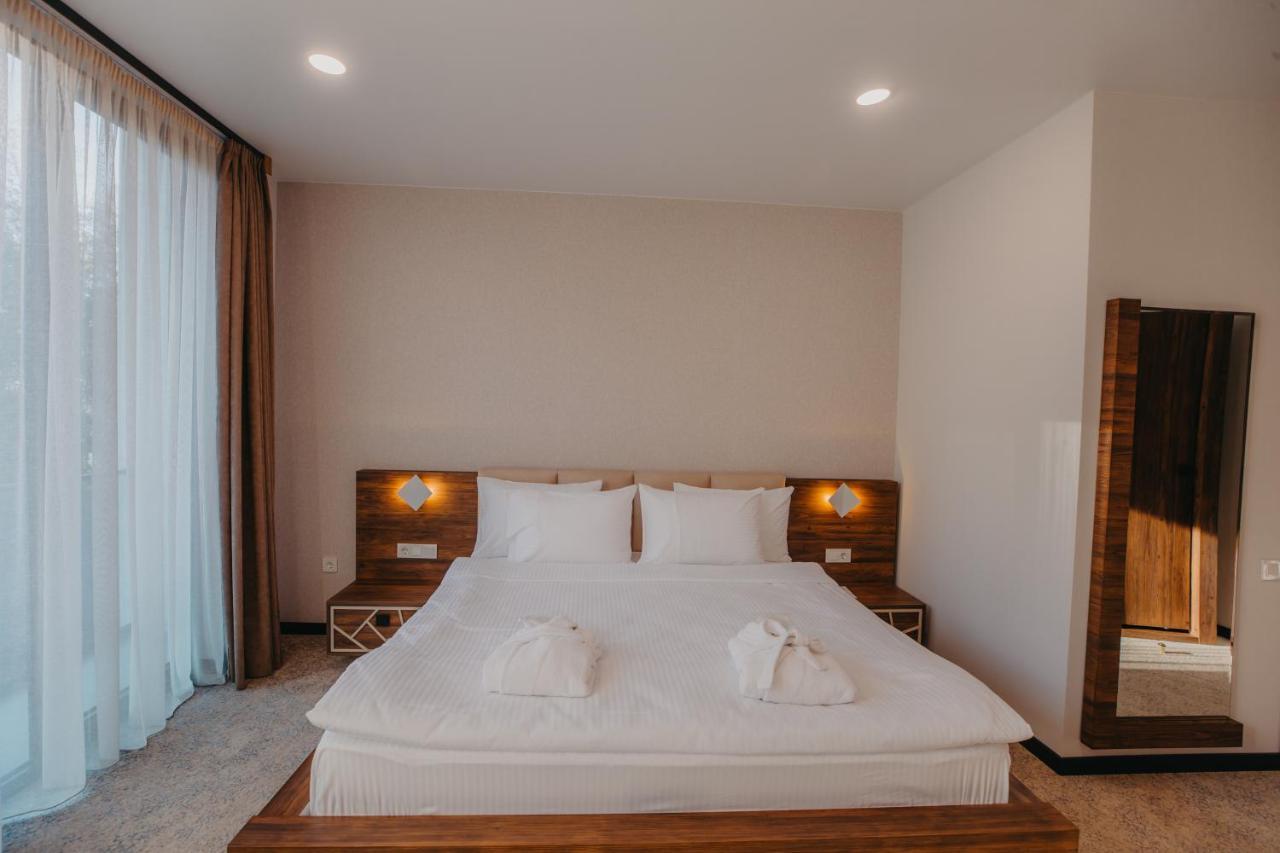 Capo Verde Hotel Батумі Екстер'єр фото