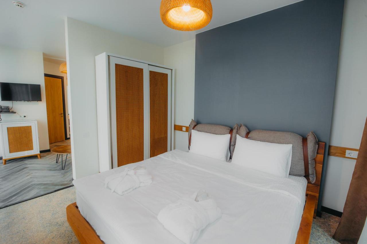 Capo Verde Hotel Батумі Екстер'єр фото