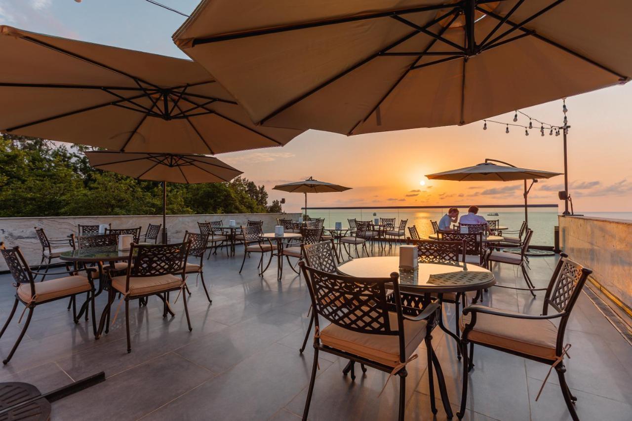 Capo Verde Hotel Батумі Екстер'єр фото